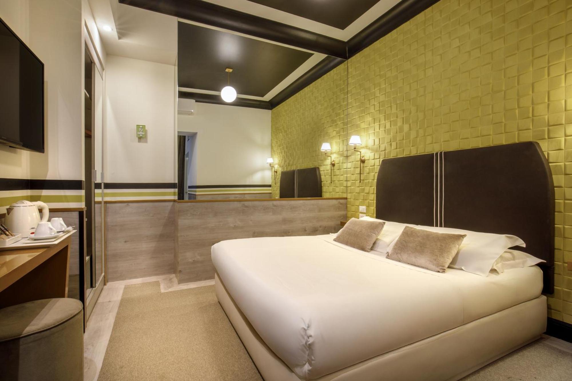 Отель Relais Luxury Corso Рим Экстерьер фото